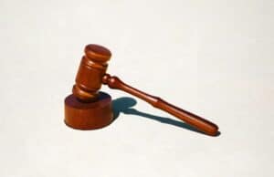 What Is a Lis Pendens in Real Estate Law? Meaning, Impact, and Removal Process